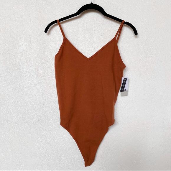 Nordstrom bp. V-Neck Ribbed Thong Bodysuit Size Large - Picture 2 of 10